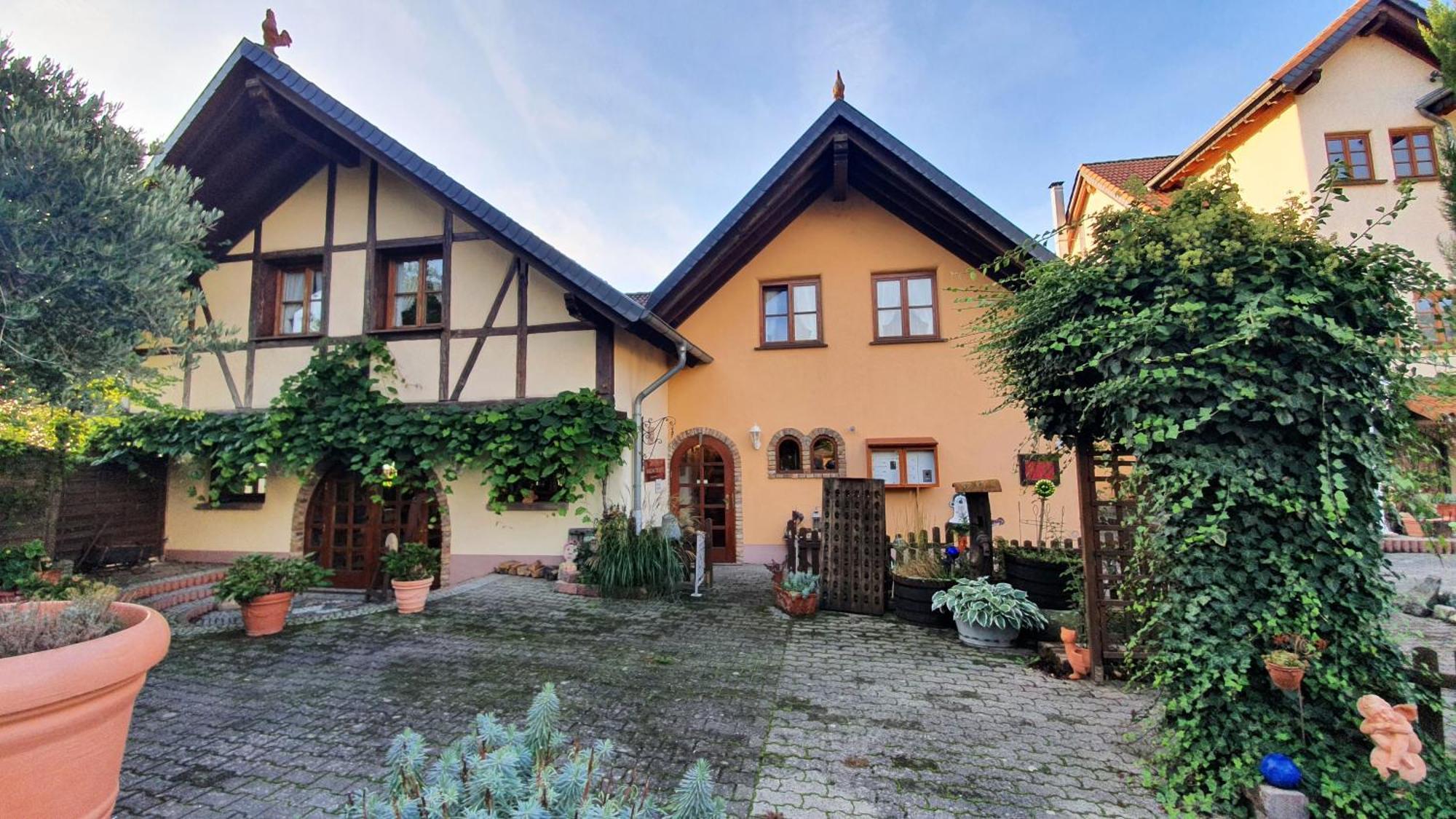 Weingut Magdalenenhof Hotel Рюдесхайм ам Рейн Екстериор снимка